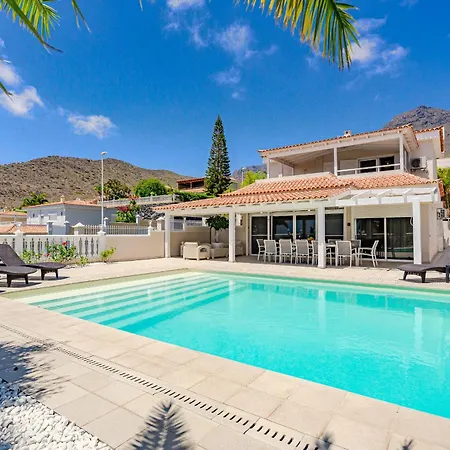 Vila Sabina - 6 Bedroom House *